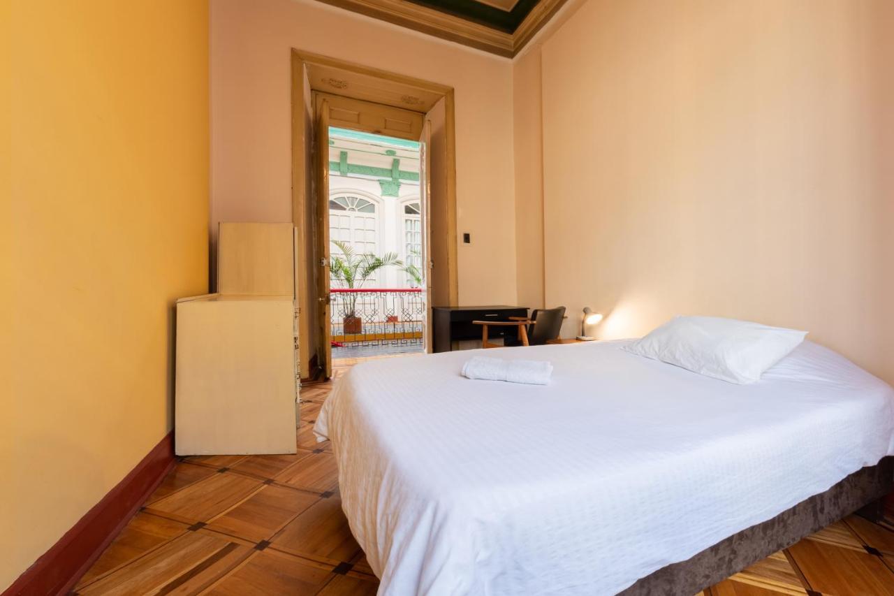 Hostal R10 Bogotá Eksteriør bilde