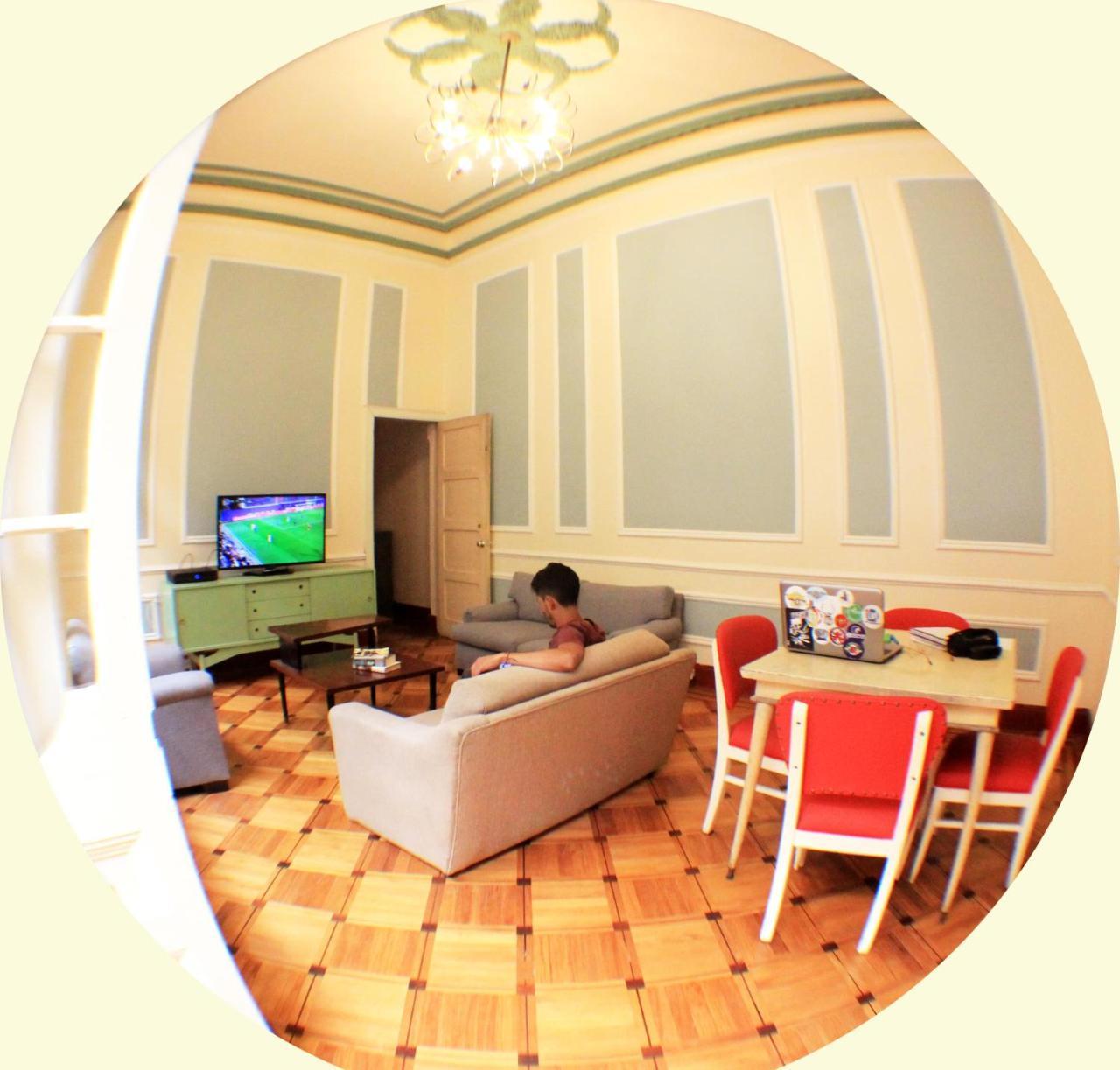 Hostal R10 Bogotá Eksteriør bilde